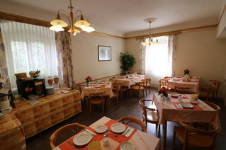 Frühstücksraum in der Pension Alt-Strassgang in Graz